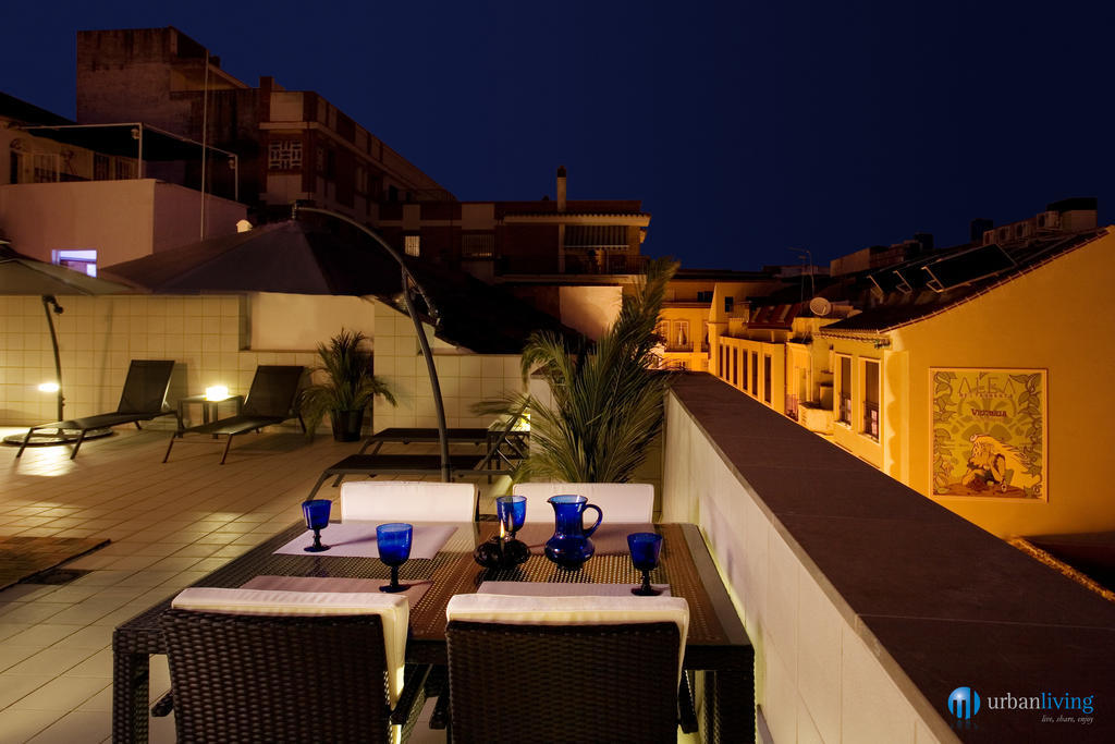 Urbanliving Fajardo Apartment Malaga Phòng bức ảnh