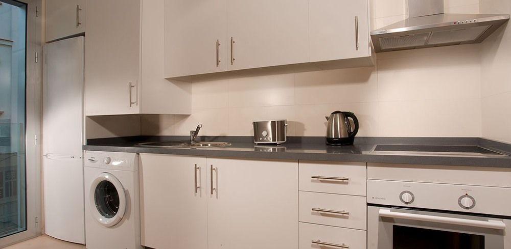 Urbanliving Fajardo Apartment Malaga Ngoại thất bức ảnh