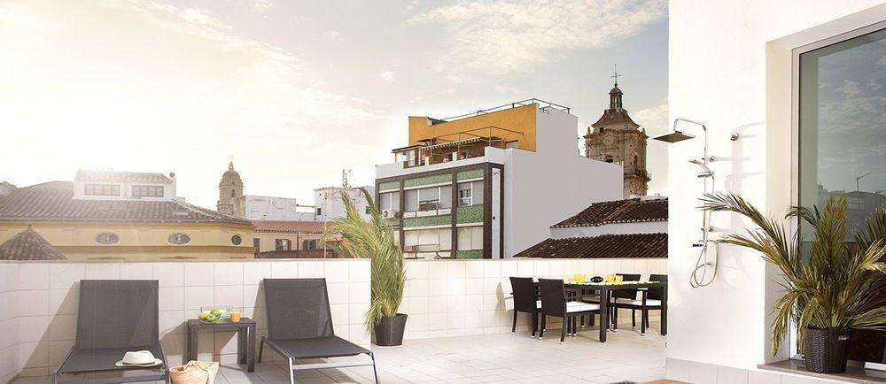 Urbanliving Fajardo Apartment Malaga Ngoại thất bức ảnh
