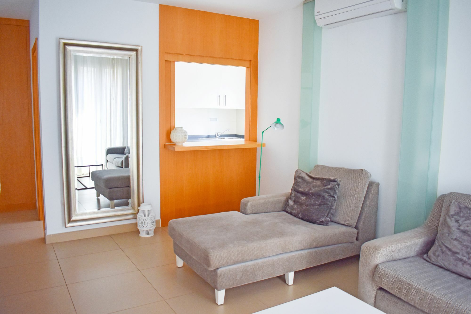 Urbanliving Fajardo Apartment Malaga Ngoại thất bức ảnh